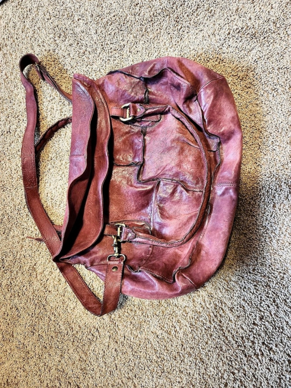 A.S.98 Leather Bag. Burgundy. Distressed Look.